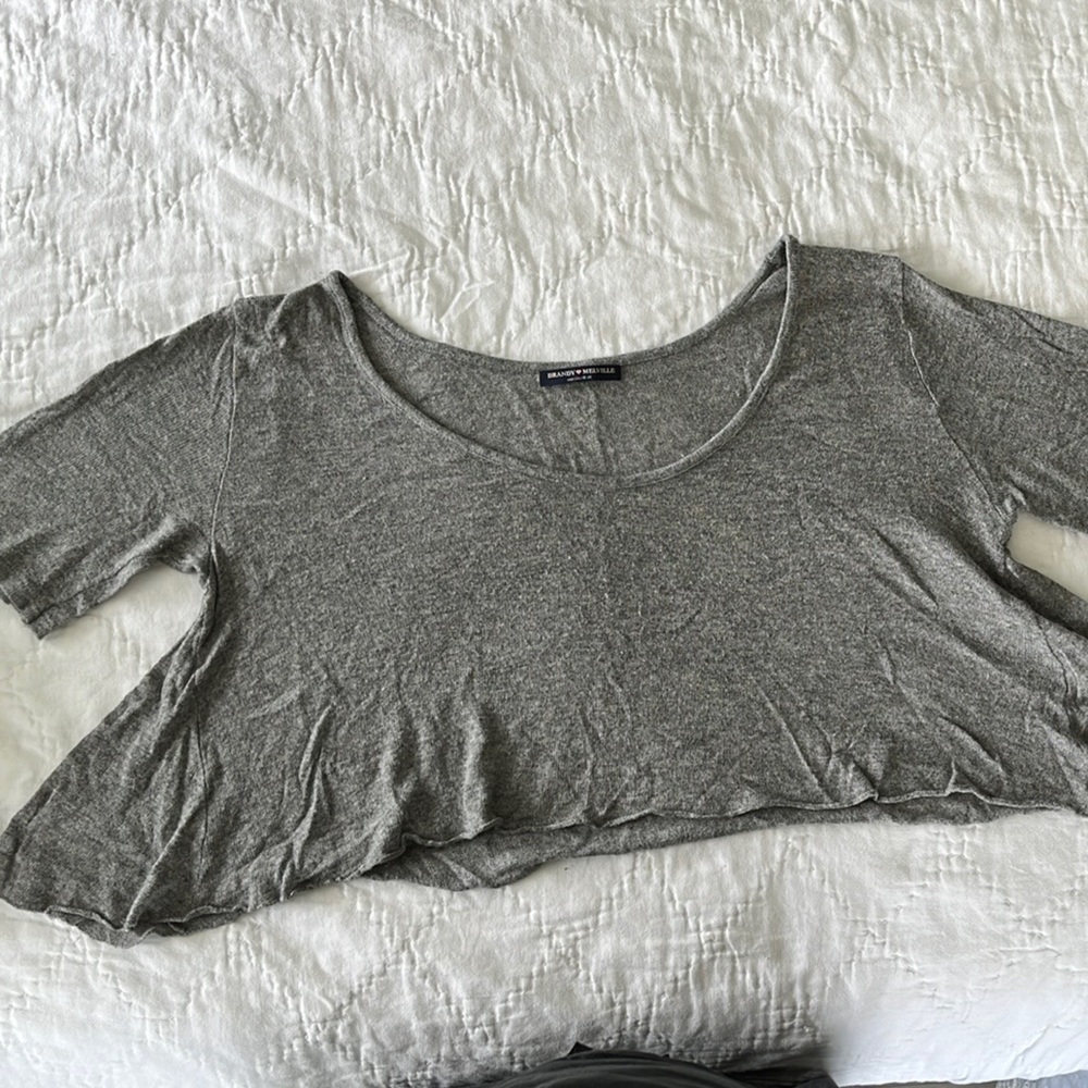 Brandy Melville gray crop top